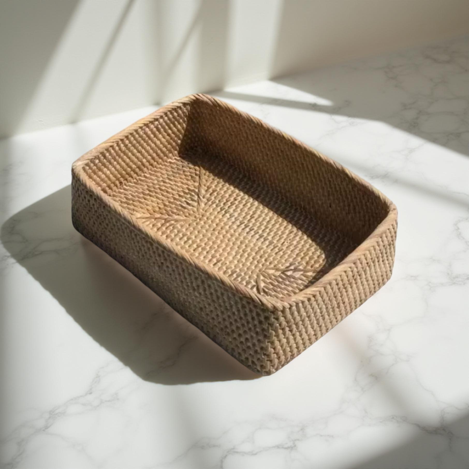 "Kaka Tua" Woven Tray