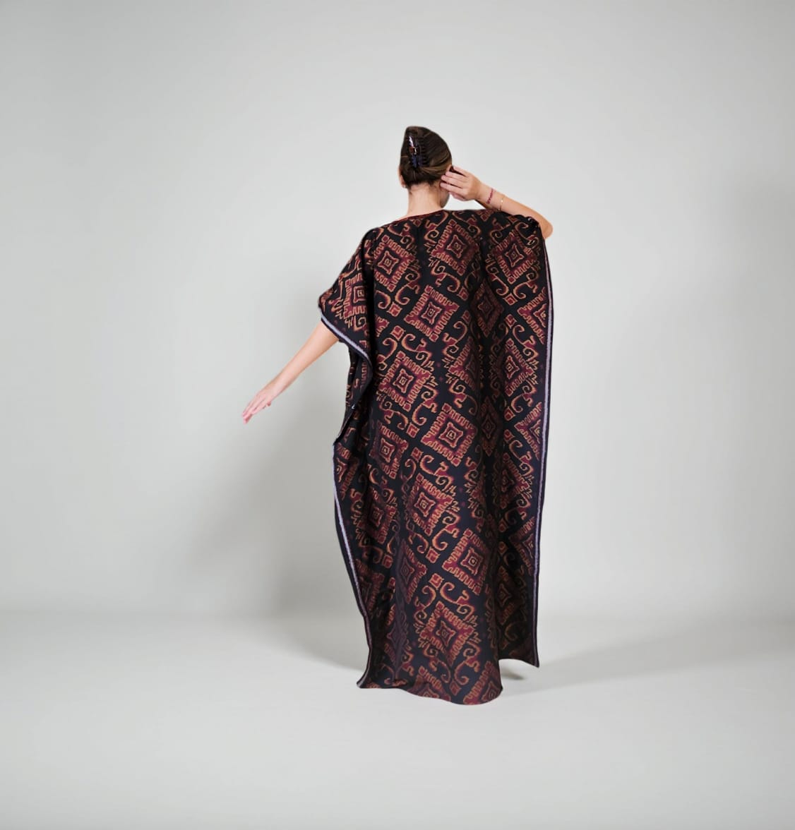 "Kenanga" Khaftan Tenun Endek